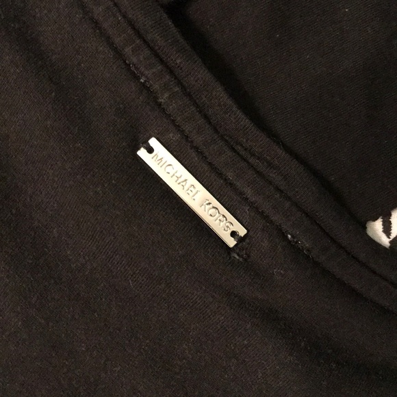 Top - Picture 3 of 3